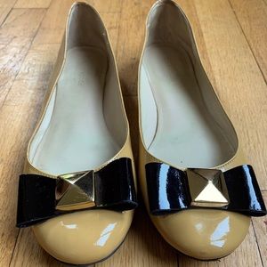 Kate Spade patent leather flats with bow